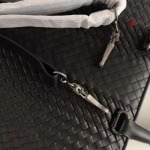 2025年早春高品質新品入荷 Bottega Veneta   バッグ 3工場