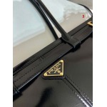 2025年早春高品質新品入荷 PRADA  バッグ 3工場