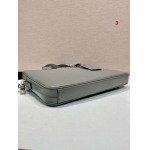 2025年早春高品質新品入荷 PRADA  バッグ 3工場