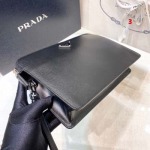 2025年早春新品入荷 PRADA クラッチバッグ 3工場