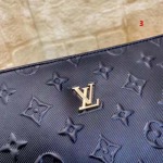2025年早春新品入荷  ルイヴィトン クラッチバッグ 3工場