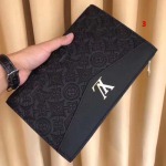 2025年早春新品入荷  ルイヴィトン クラッチバッグ 3工場