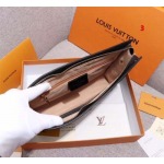 2025年早春新品入荷  ルイヴィトン クラッチバッグ 3工場