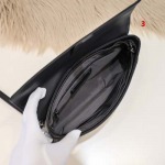 2025年早春新品入荷Bottega Veneta  クラッチバッグ 3工場