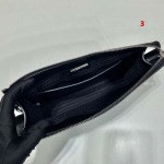 2025年早春新品入荷 PRADA クラッチバッグ 3工場