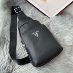 2025年早春新品入荷 PRADA チェストバッグの男性 3工場