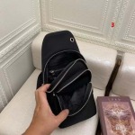 2025年早春新品入荷 PRADA チェストバッグの男性 3工場
