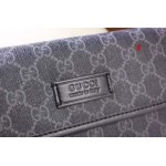 2025年早春新品入荷 グッチ ウエストポーチバッグの男性 3工場