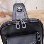 2025年早春新品入荷 Bottega Veneta  チェストバッグの男性 3工場