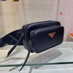 2025年早春新品入荷 PRADA チェストバッグの男性 3工場