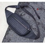 2025年早春新品入荷 Bottega Veneta チェストバッグの男性 3工場