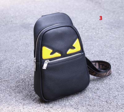 2025年早春新品入荷  FENDI   バッグの男性 3工場