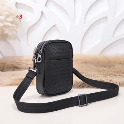 2025年早春新品入荷 Bottega Veneta   バッグの男性 3工場
