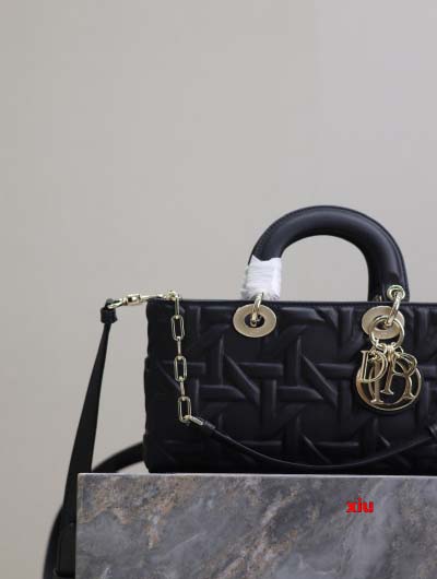 2025年早春原版復刻 新品入荷ディオール  バッグ xiu工場