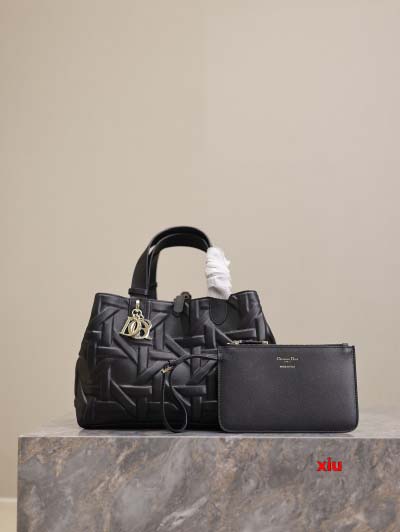 2025年早春原版復刻 新品入荷ディオール  バッグ xiu工場