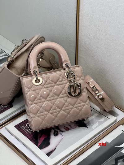 2025年早春原版復刻 新品入荷ディオール  バッグ xiu工場