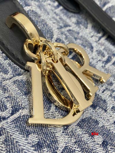 2025年早春原版復刻 新品入荷ディオール  バッグ xiu工場