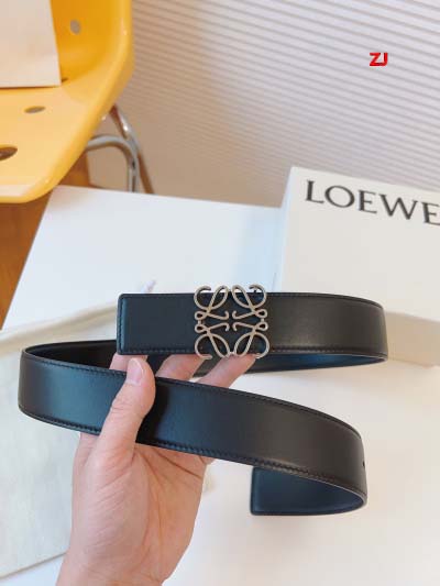 2025年早春新品入荷LOEWE  本革 ベルト ZJ工場
