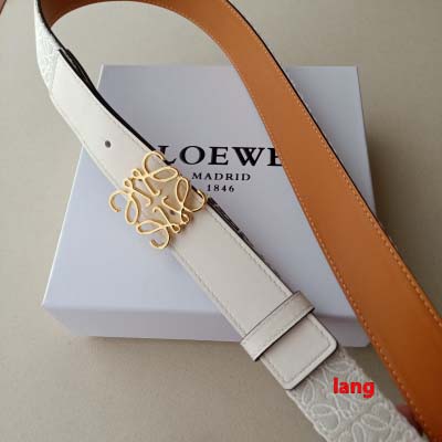 2025年早春新品入荷 LOEWE 本革 ベルト LANG工場