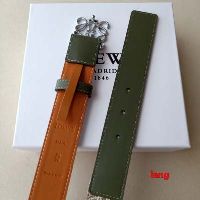 2025年早春新品入荷 LOEWE 本革 ベルト LANG工場