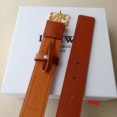 2025年早春新品入荷 LOEWE 本革 ベルト LANG工場