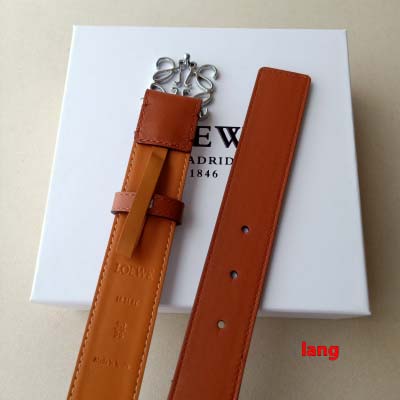 2025年早春新品入荷 LOEWE 本革 ベルト LANG工場