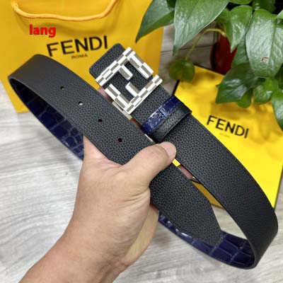 2025年早春新品入荷 FENDI 本革 ベルト LANG工場