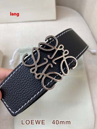 2025年早春新品入荷 LOEWE 本革 ベルト LANG工場