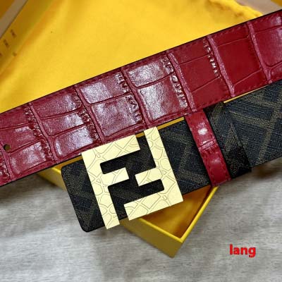 2025年早春新品入荷 FENDI 本革 ベルト LANG工場