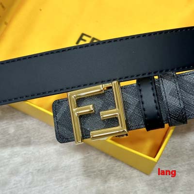 2025年早春新品入荷 FENDI 本革 ベルト LANG工場