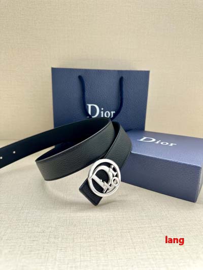 2025年早春新品入荷 ディオール  本革 ベルト LANG工場
