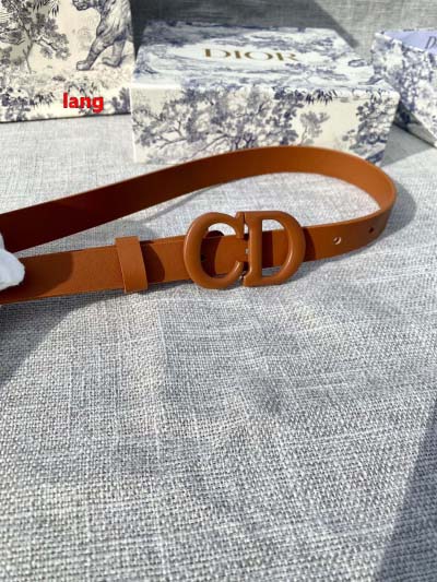 2025年早春新品入荷 ディオール 本革 ベルト LANG工場