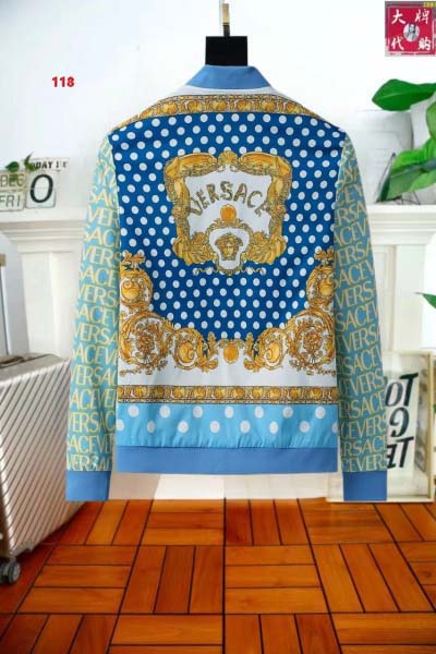 2025年1月21日早春新品入荷 ヴェルサーチジャケットアウター 118工場