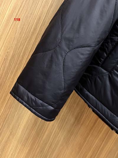 2025年1月21日早春新品入荷  バーバリー 綿入れの服ジャケットアウター 118工場