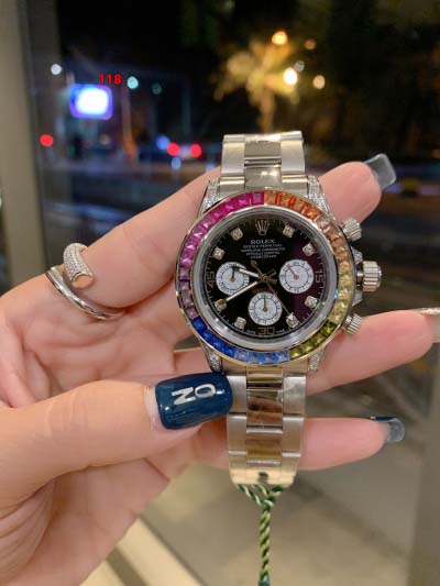 2025年新品ロレックス 高品質   石英電池式 腕時計
