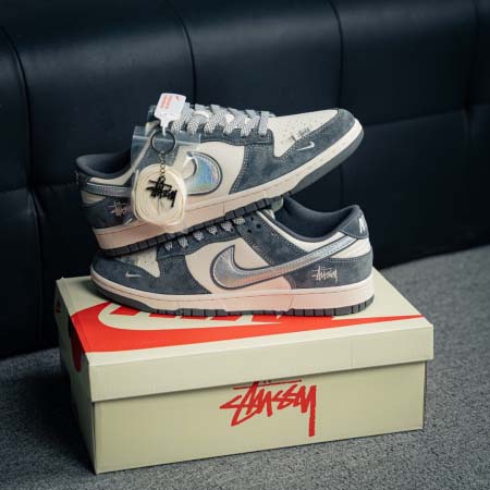 2025年1月25日高品質新品入荷Nike Dunk スニーカー/運動靴