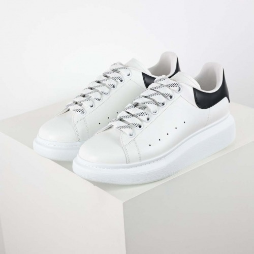 2025年1月27日新品入荷 Alexander McQueenスニーカー/ランニングシューズ/カジュアルシューズ