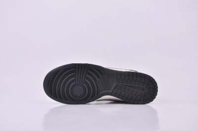 2025年1月27日新品入荷 Nike SB Dunk Low“ UNスニーカー/ランニングシューズ/カジュアルシューズ