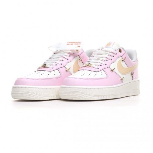 2025年1月27日新品入荷Nike Air Force 1 Low 07 スニーカー/ランニングシューズ/カジュアルシューズ