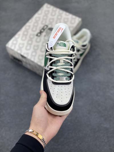 2025年1月30日新品入荷NIke Air Force 1 ’07 Low “--スニーカー/ランニングシューズ/カジュアルシューズ