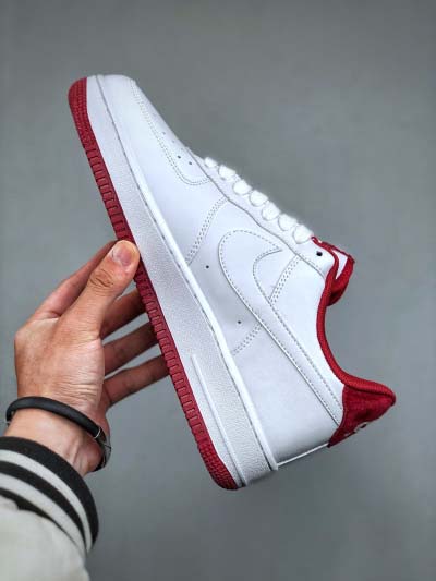 2025年1月30日新品入荷Nike Air Force 1 Low 07   スニーカー/ランニングシューズ/カジュアルシューズ