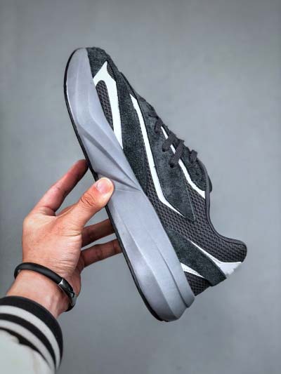 2025年1月30日新品入荷d LIGHTBLAZE  スニーカー/ランニングシューズ/カジュアルシューズ