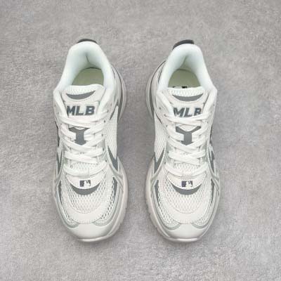 2025年1月30日新品入荷B MLB New York YaNiKeees Curve Runner スニーカー/ランニングシューズ/カジュアルシューズ