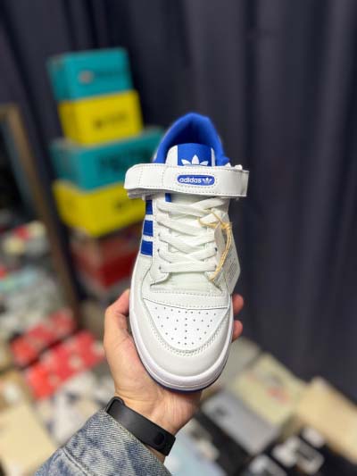 2025年1月30日新品入荷AD Original Forum 84 Low OG FY7756スニーカー/ランニングシューズ/カジュアルシューズ