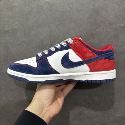 2025年1月30日新品入荷 NIKE SB DuNiKe Low  スニーカー/ランニングシューズ/カジュアルシューズ