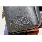 2025年早春新品入荷 ヴェルサーチ  バッグの男性 3工場