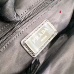 2025年早春新品入荷 PRADA  バッグの男性 3工場