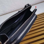 2025年早春新品入荷 PRADA  バッグの男性 3工場