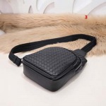 2025年早春新品入荷 Bottega Veneta  バッグの男性 3工場