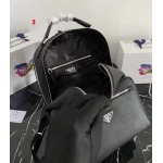 2025年早春新品入荷 PRADA  バッグの男性 3工場